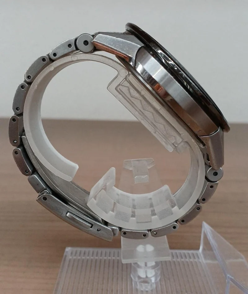 CITIZEN Atesa ECO-DRIVE Schwarz×Silber Zustand B