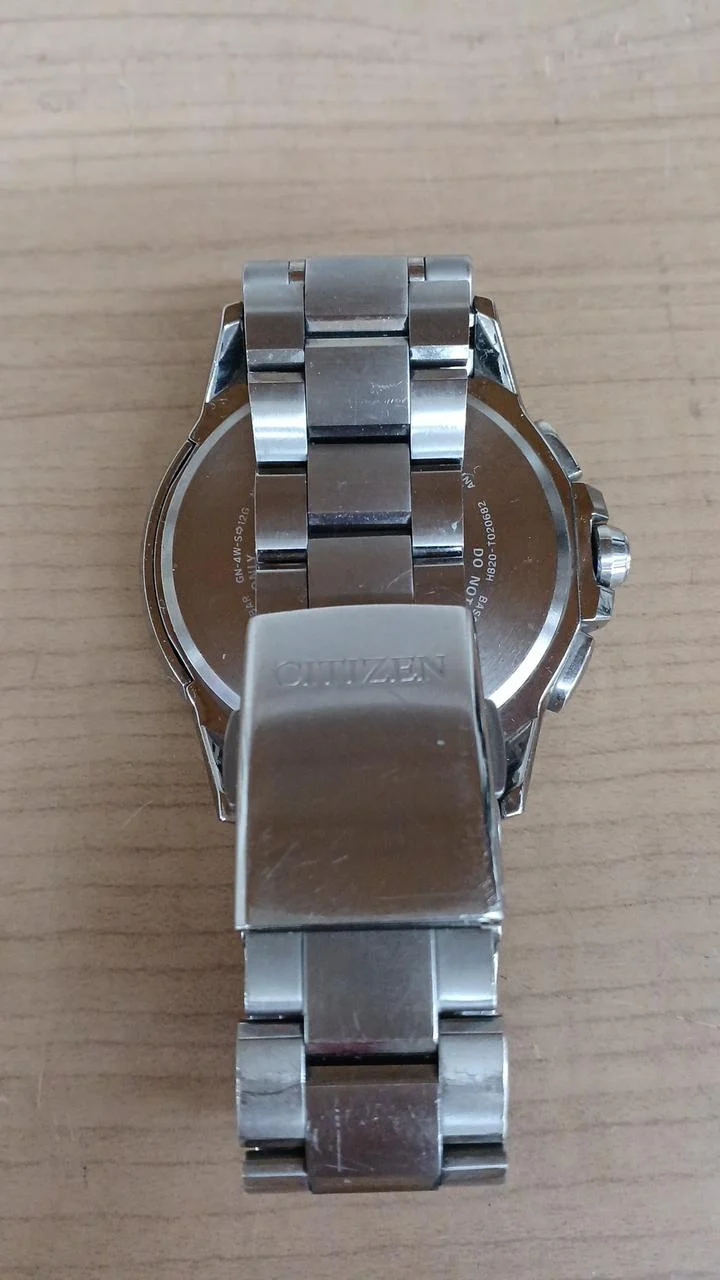 CITIZEN Atesa ECO-DRIVE Schwarz×Silber Zustand B