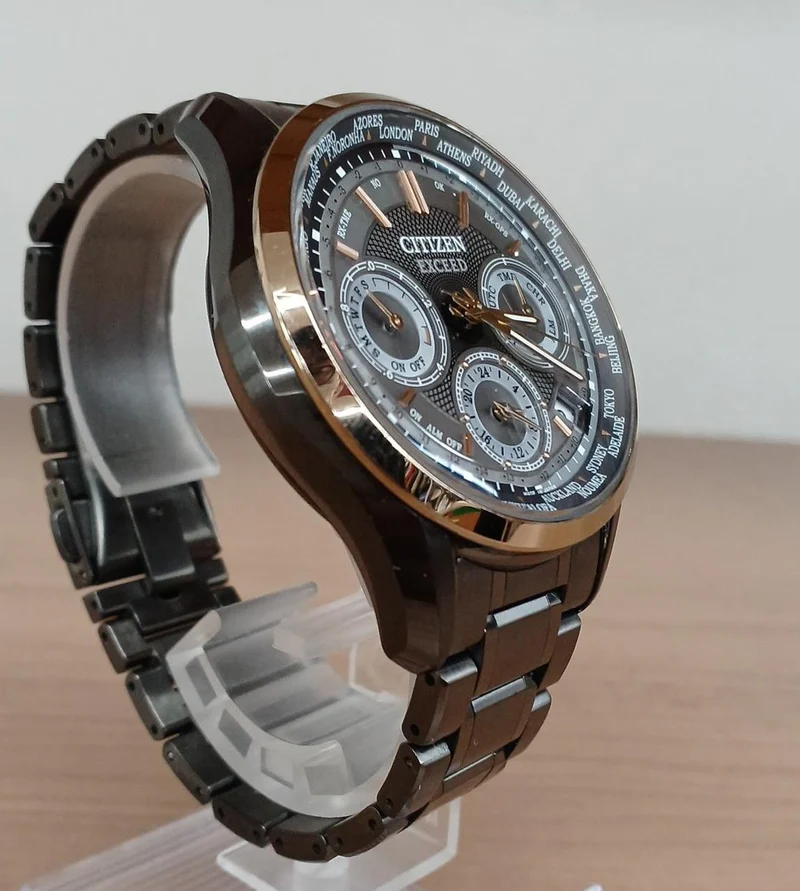 CITIZEN CITIZEN EXCEED CC9055-50F Exceed F900 Radio Solar Limited Edition Zustand B
