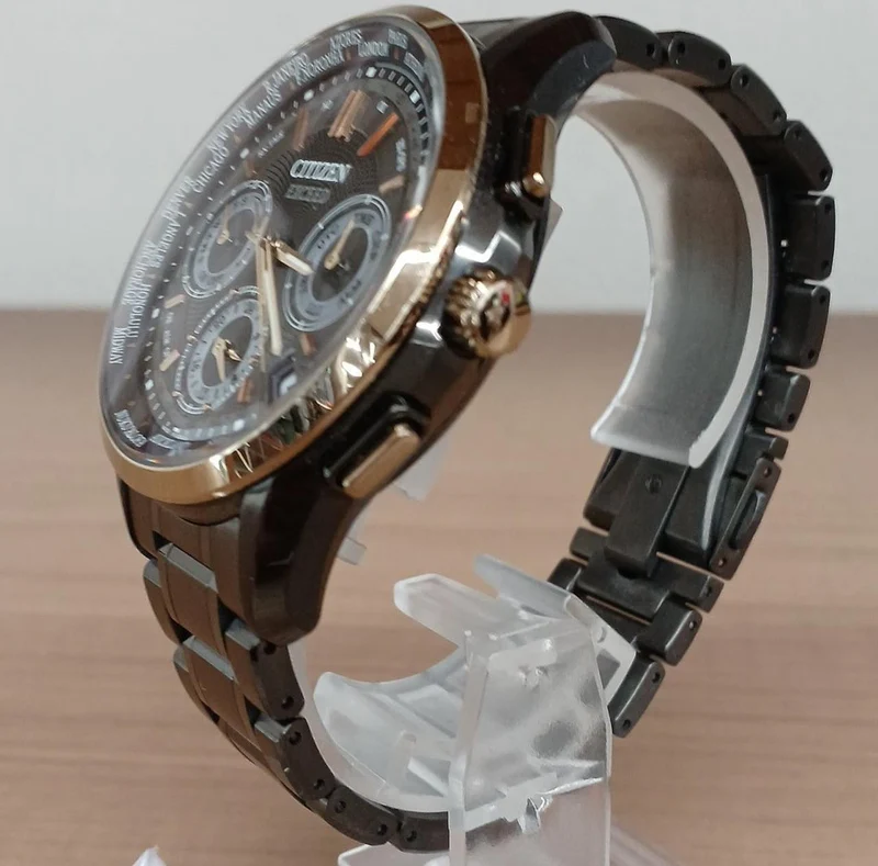 CITIZEN CITIZEN EXCEED CC9055-50F Exceed F900 Radio Solar Limited Edition Zustand B
