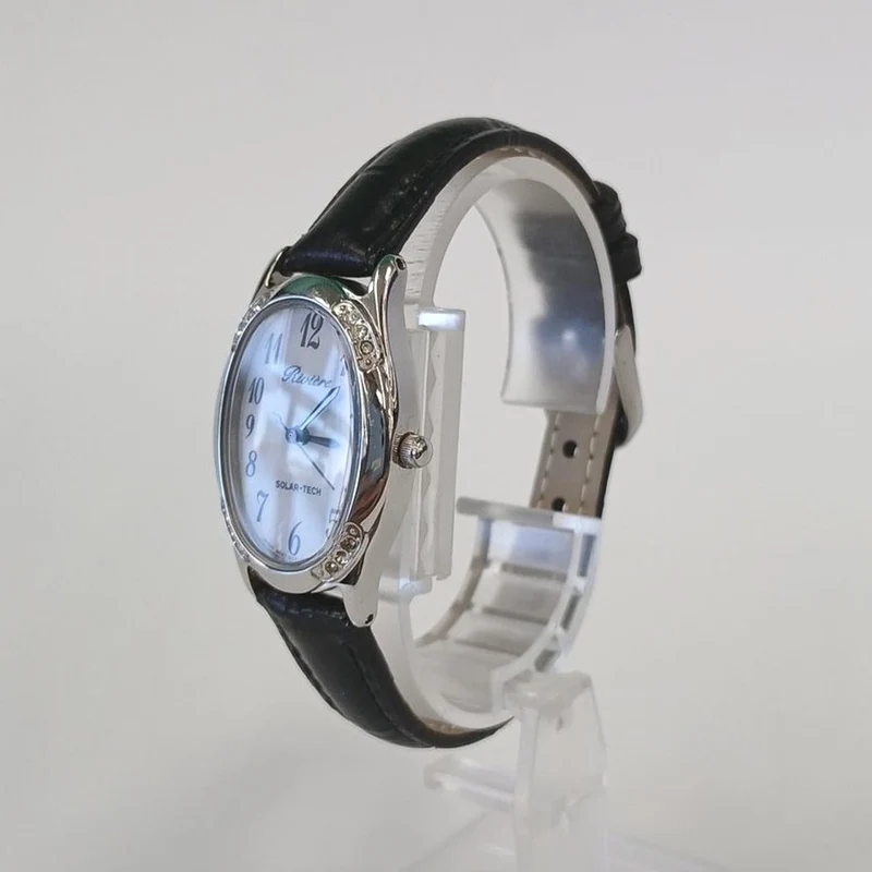 CITIZEN Solar-Armbanduhr E031-S075700