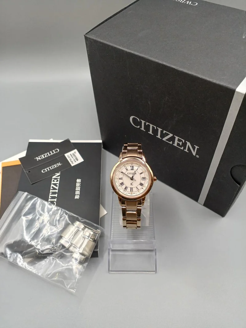 CITIZEN Eco-Drive H240-T022740
