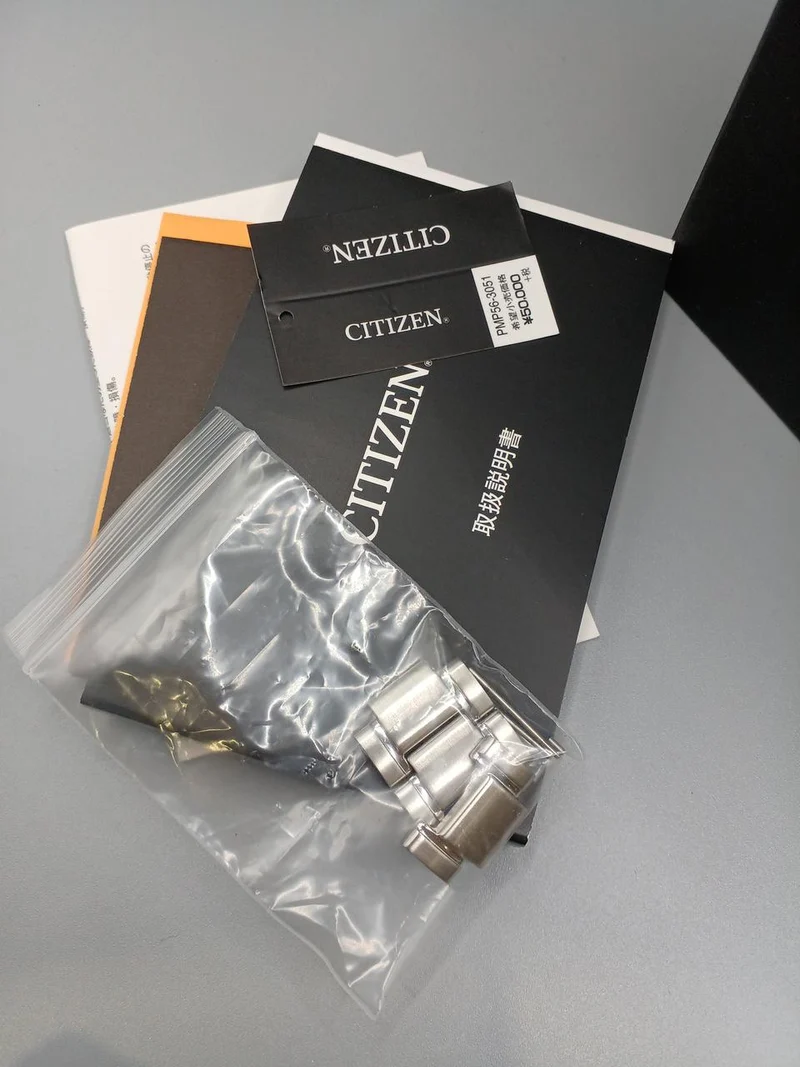 CITIZEN Eco-Drive H240-T022740