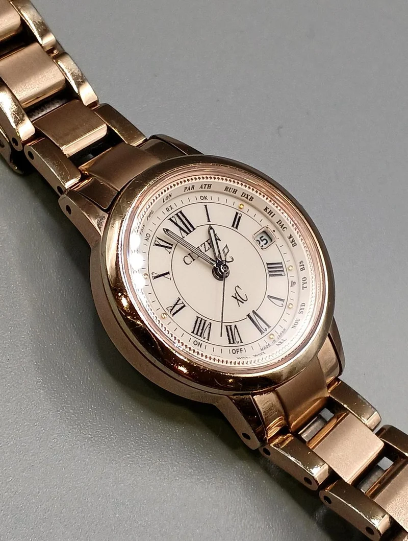 CITIZEN Eco-Drive H240-T022740
