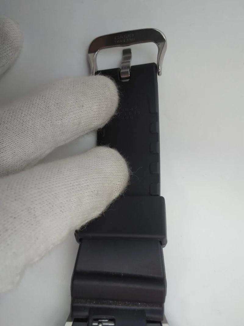 CASIO G-SHOCK GM-2100MG