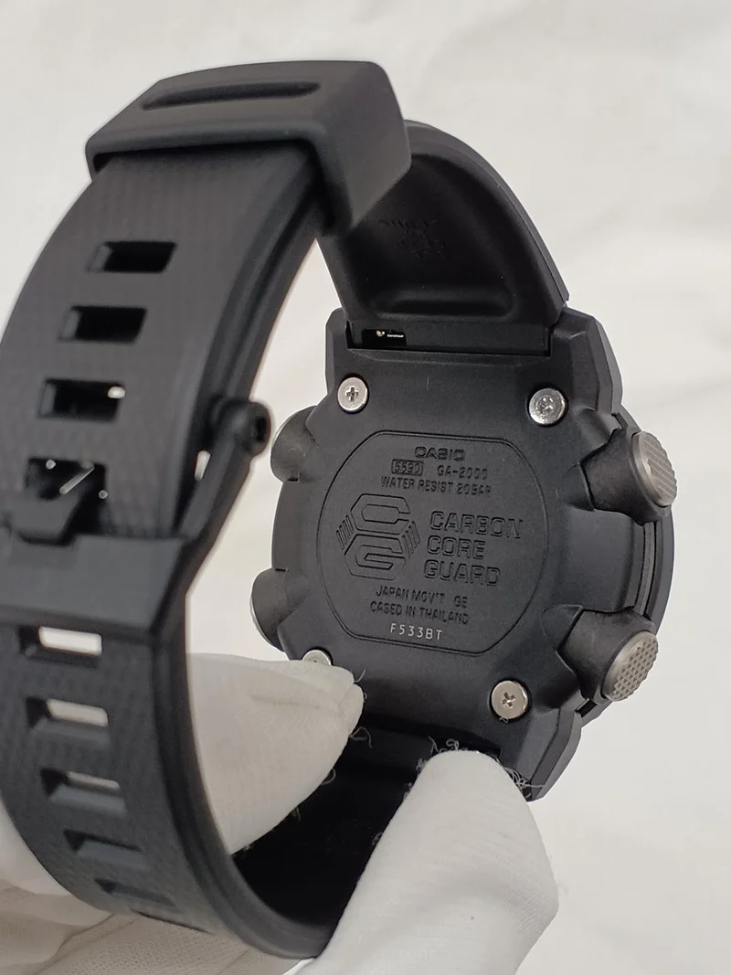 CASIO G-SHOCK GA-2000S