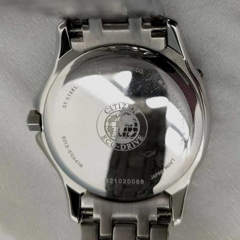 CITIZEN Uhr E013-S104408