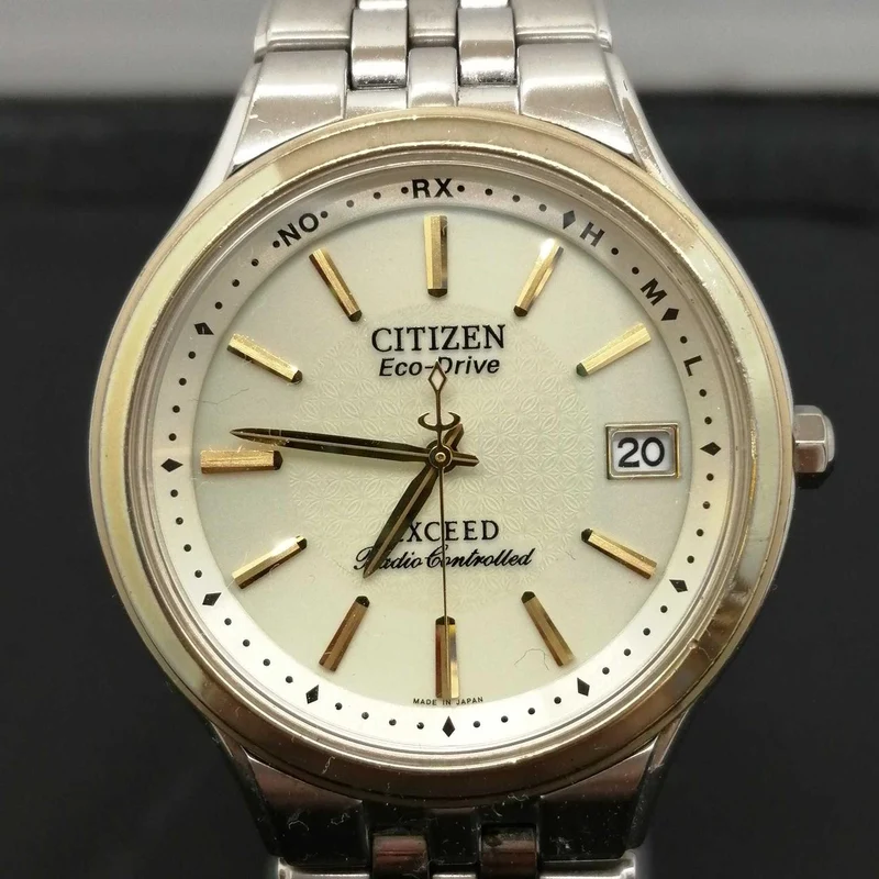 CITIZEN Solar-Armbanduhr H111-T013635