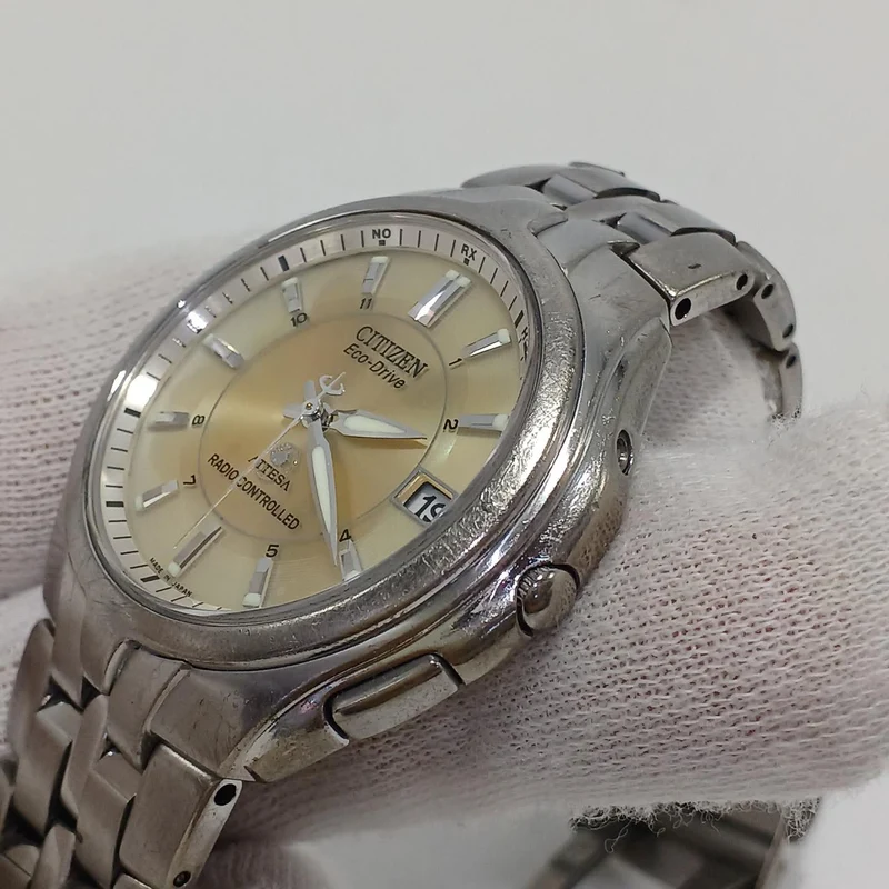 CITIZEN Solar-Funkarmbanduhr H410-T007627
