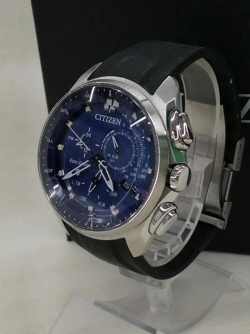 CITIZEN EcoDrive BLUETOOTH W770-S111552