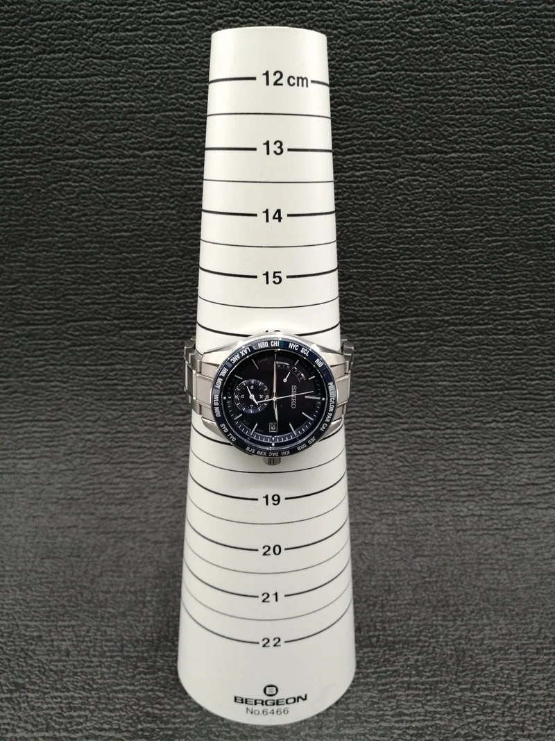 SEIKO Armbanduhr 8B54-0BF0