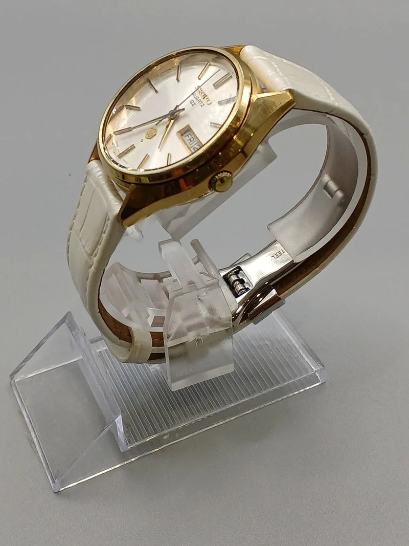 SEIKO Quarz-Armbanduhr 0923-8000