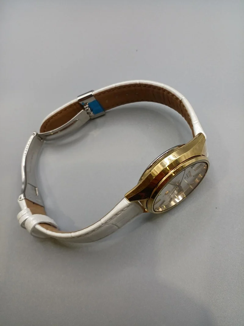 SEIKO Quarz-Armbanduhr 0923-8000