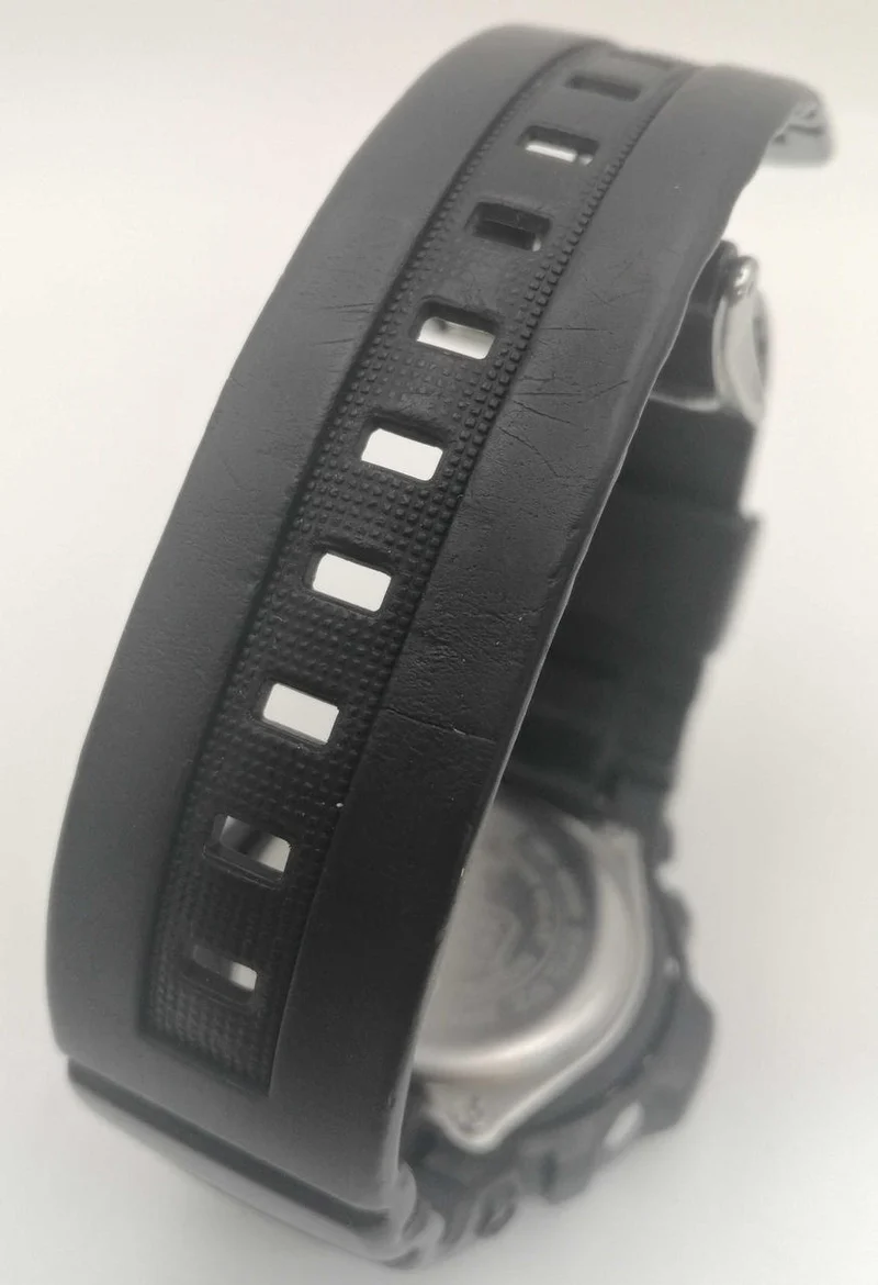 G-SHOCK Solar-Funkarmbanduhr AWG-100C