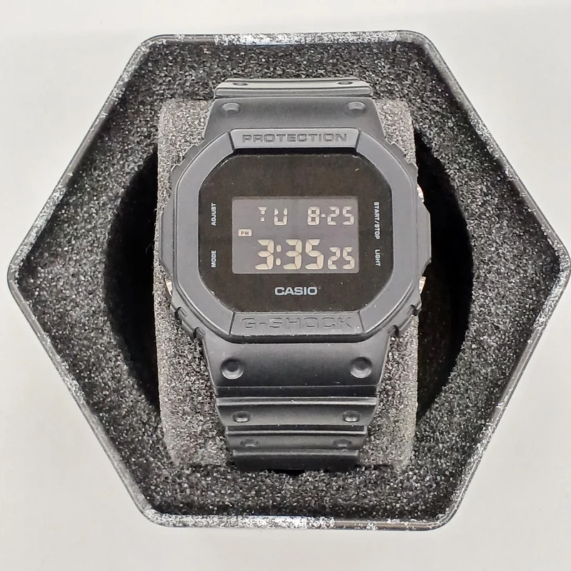 CASIO G-SHOCK DW-5600BB
