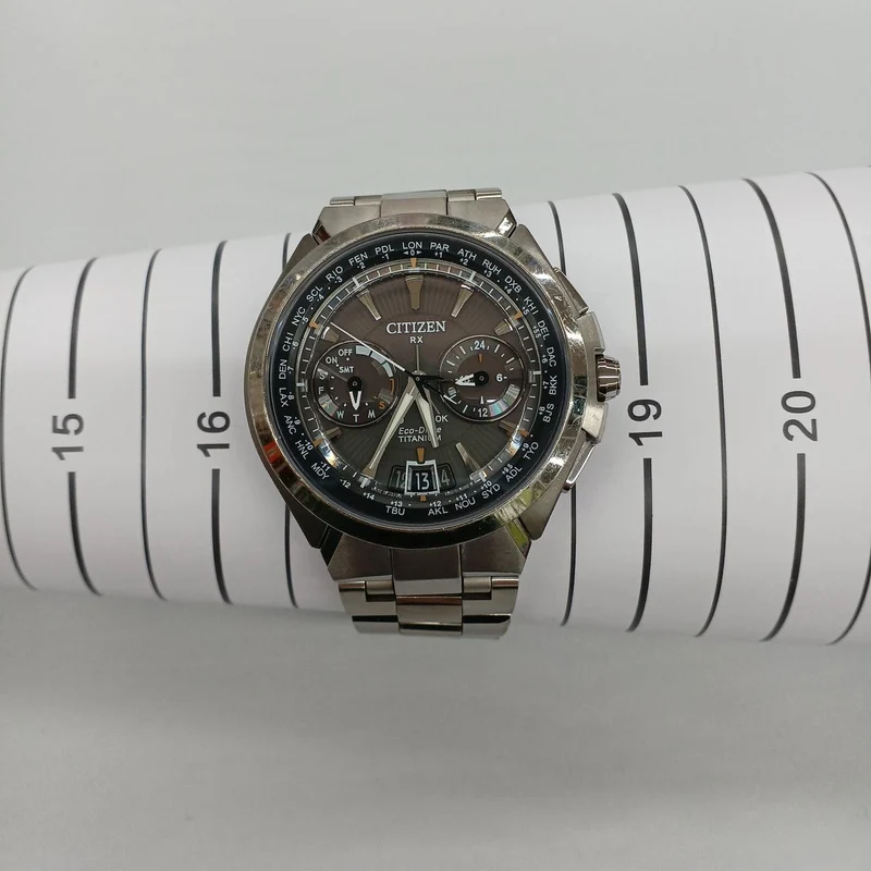 CITIZEN Solar-Funkarmbanduhr Eco-Drive H950-S094721