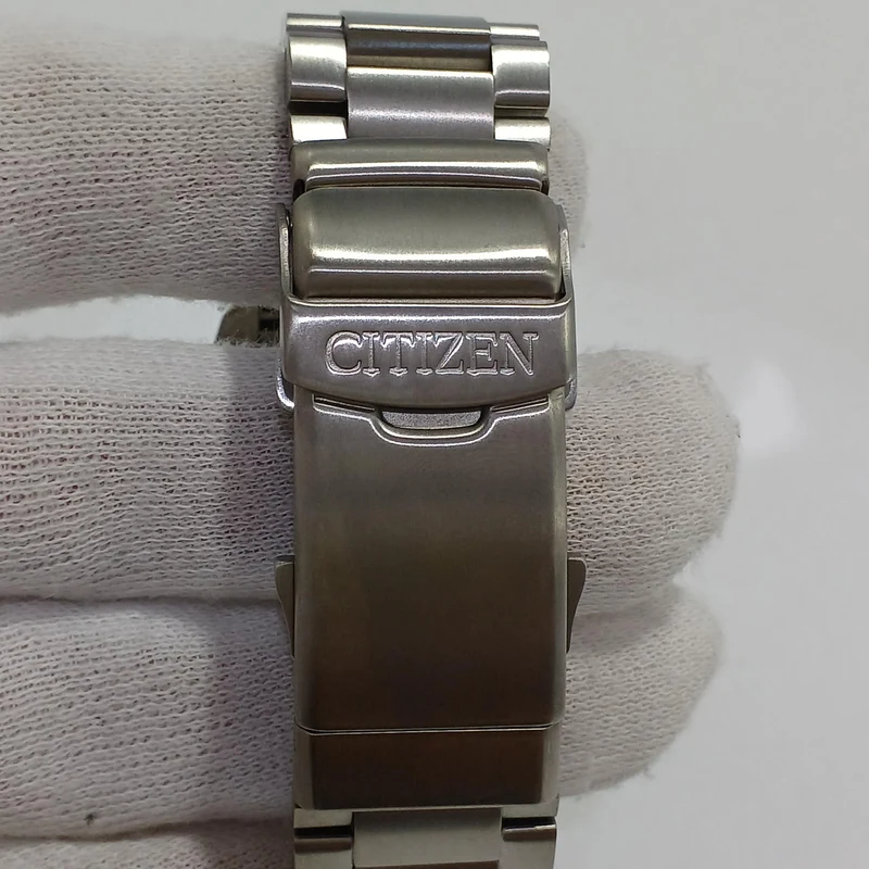 CITIZEN Funkgesteuerte Solar-Armbanduhr AS7141-60E