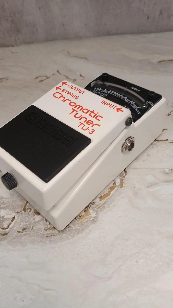 BOSS Effektpedal: TU-3