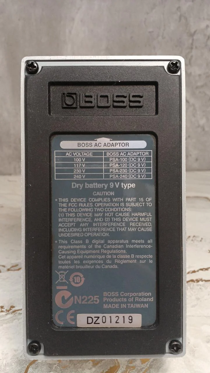 BOSS Effektpedal: TU-3