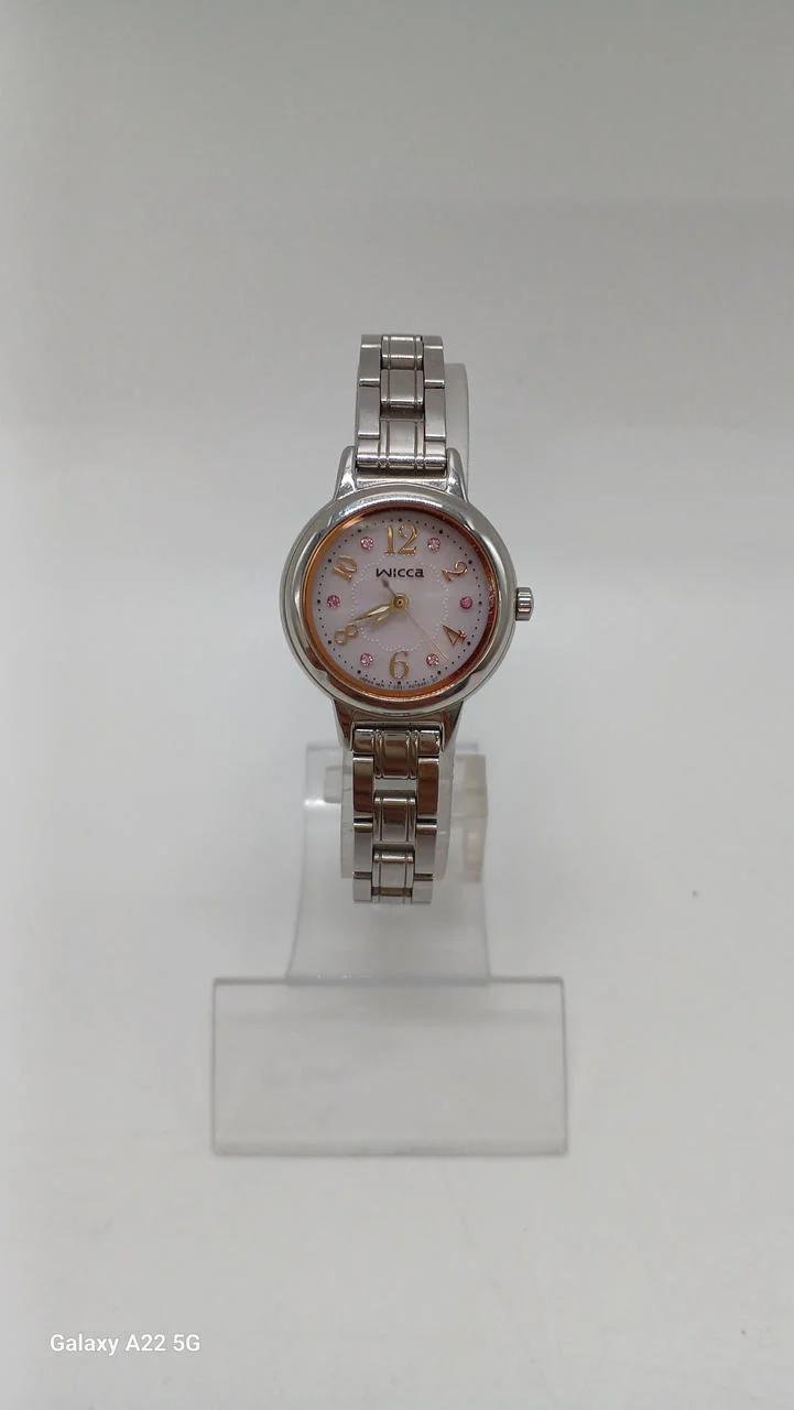 CITIZEN Solar-Quarz-Armbanduhr WICCA E031-R005421