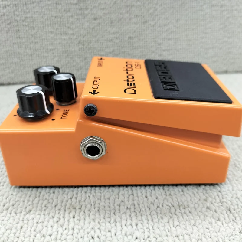 BOSS Distortion DS-1
