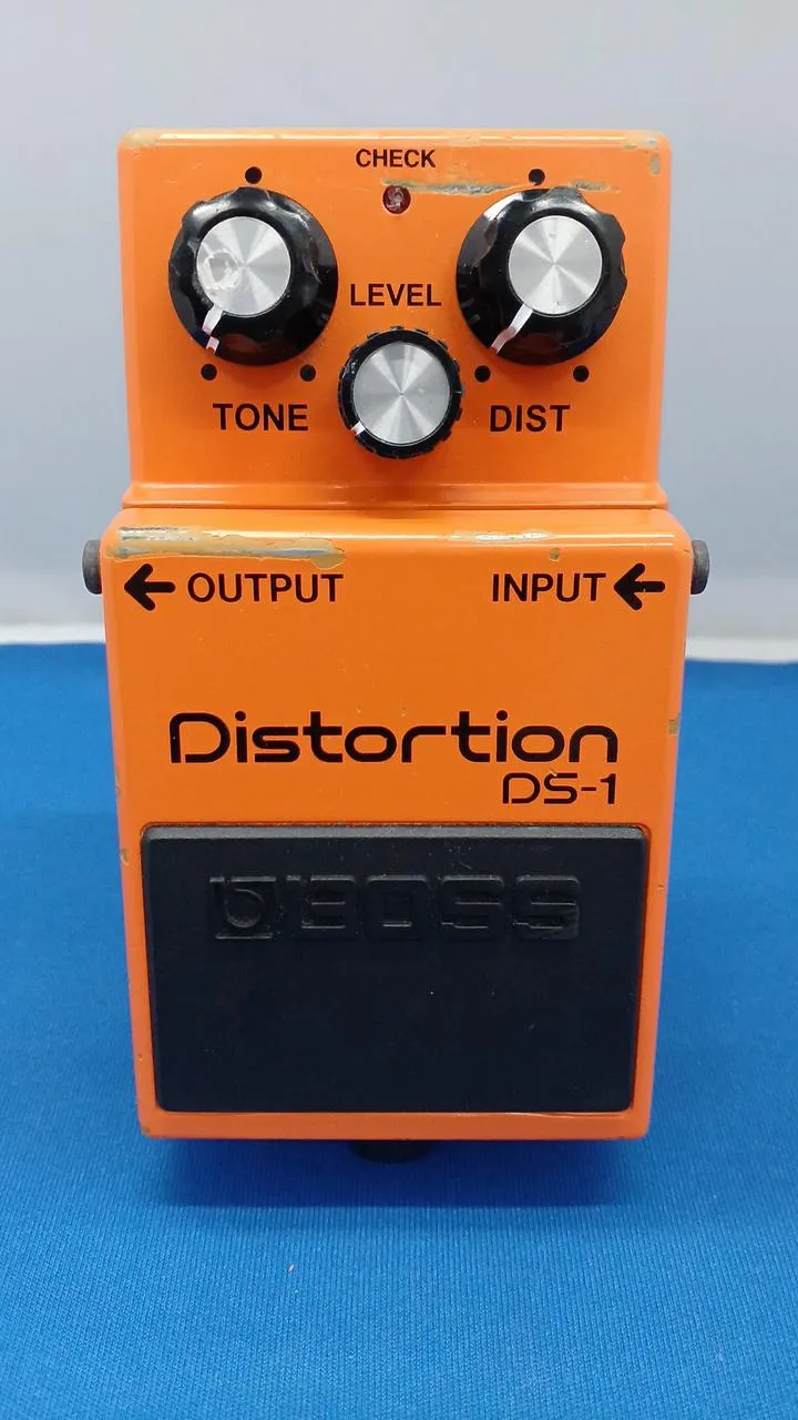 BOSS Effektpedal: DS-1