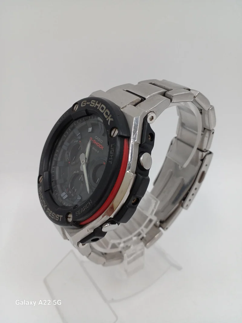 CASIO Funkgesteuerte Solar-Armbanduhr G-SHOCK GST-W100D