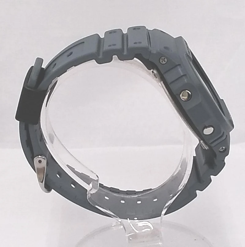 CASIO G-SHOCK DW5600CA