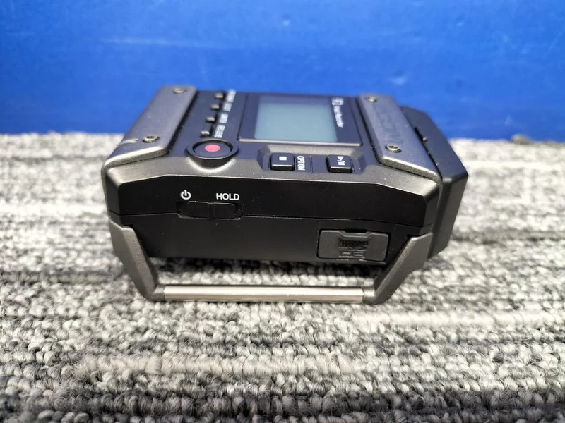 ZOOM [Scratches and Dirt] Field Recorder F1-LP