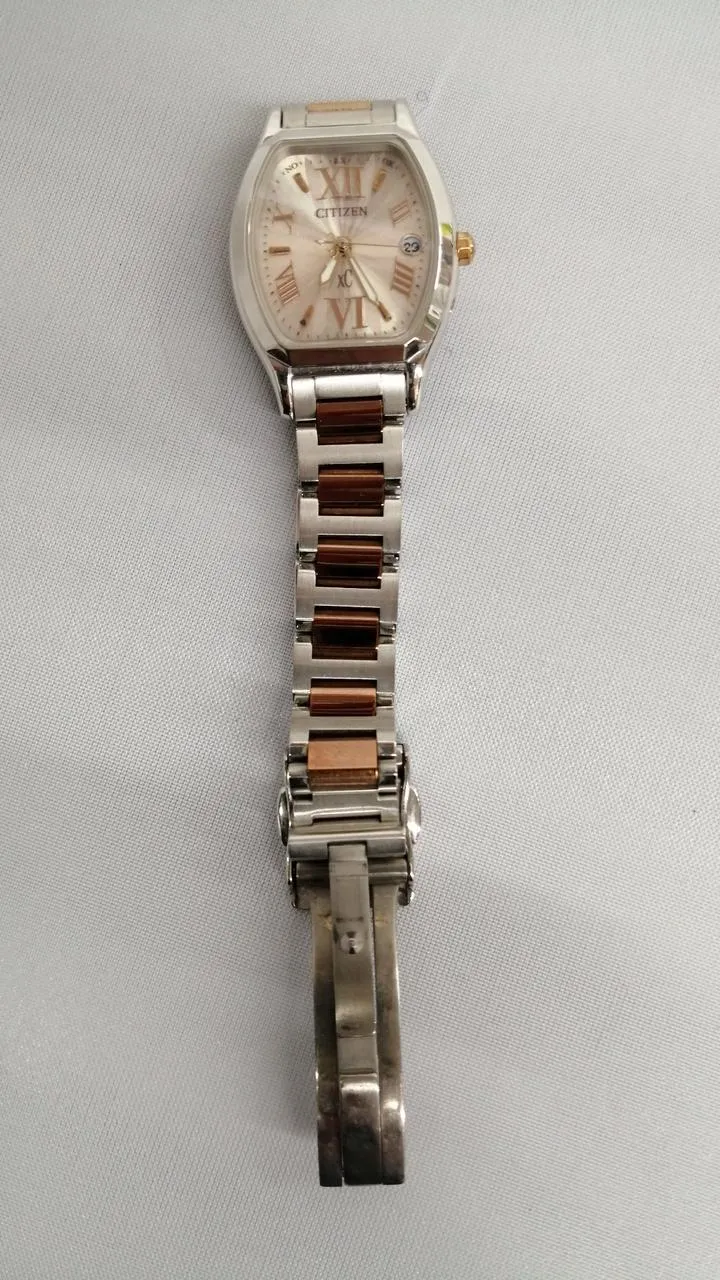 CITIZEN XC Analoge Funk-Armbanduhr 631020816