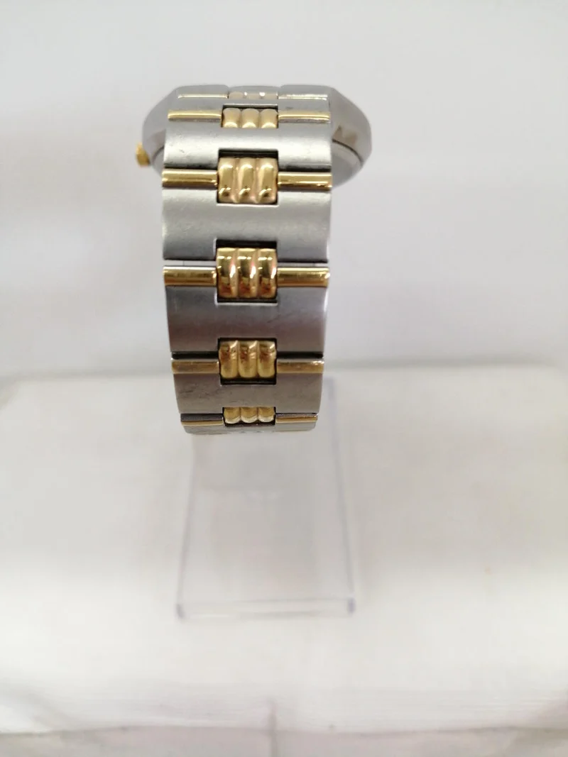 CITIZEN Quarz-Armbanduhr GN-0-S