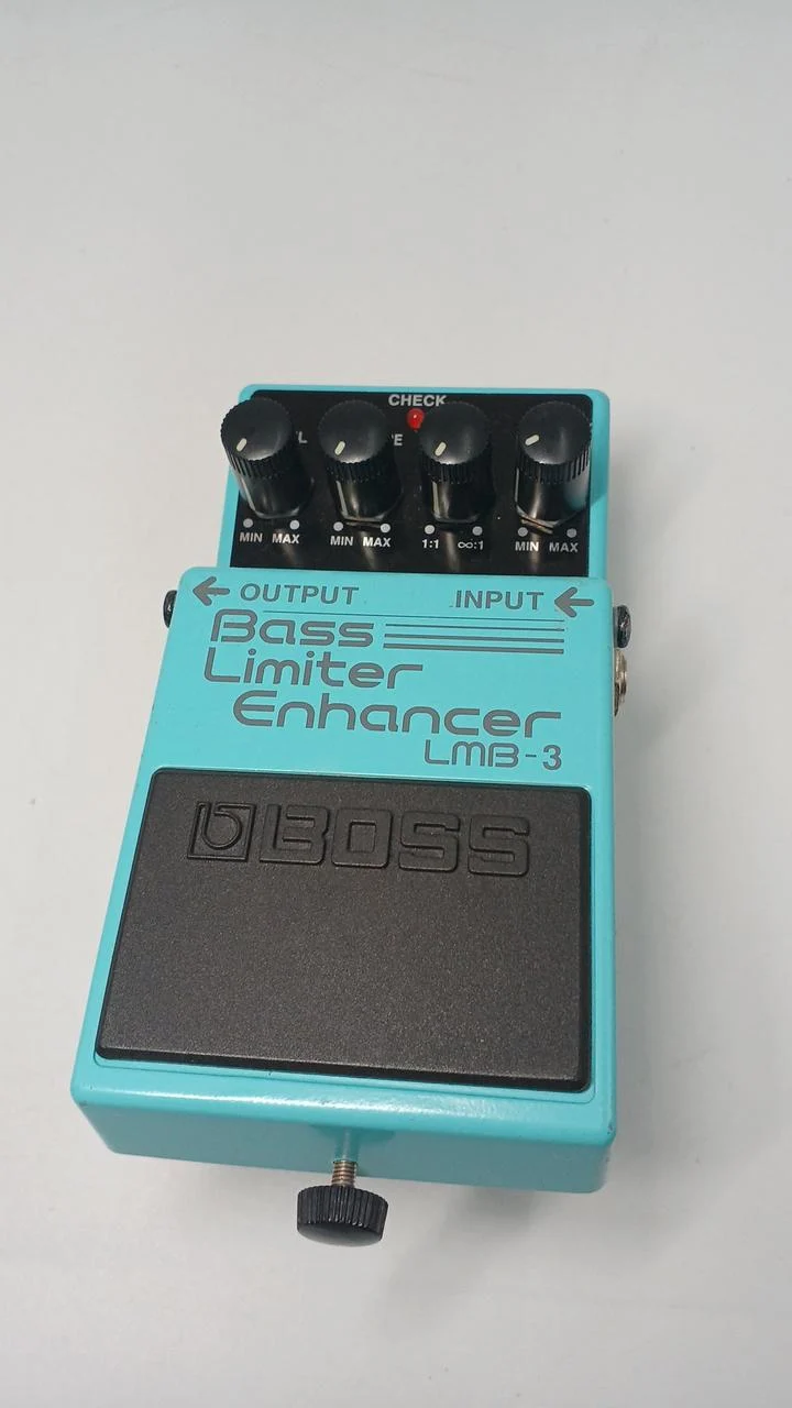BOSS Effektor LMB-3