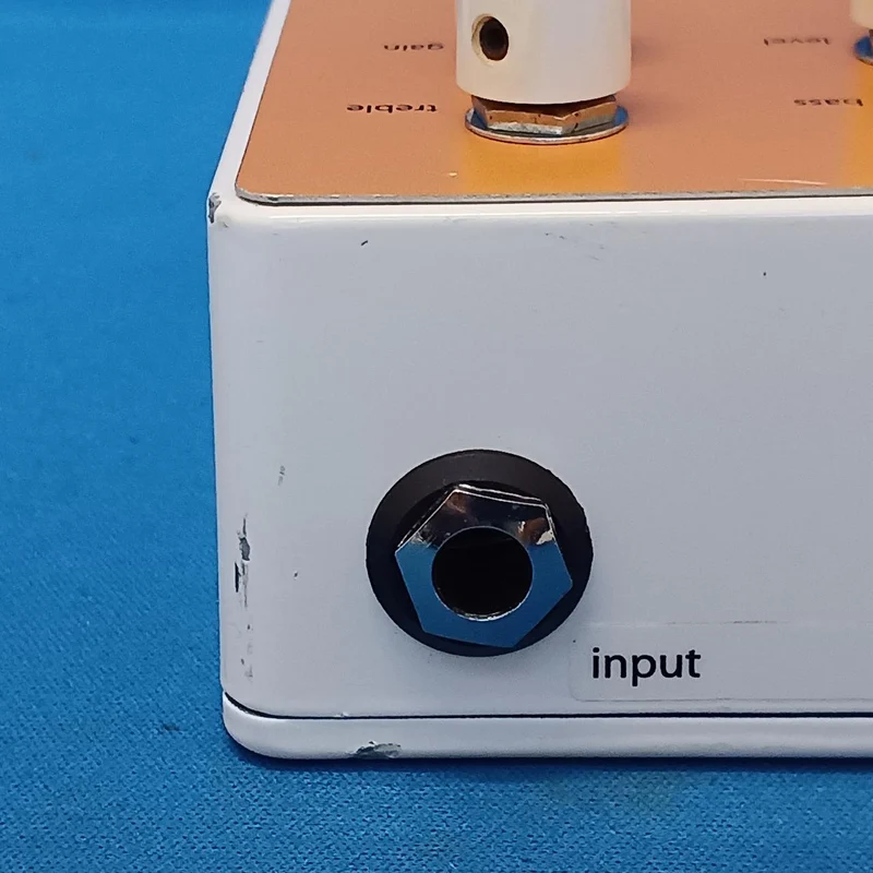 LIMETONE AUDIO Effektpedale / FOCUS FOCUS