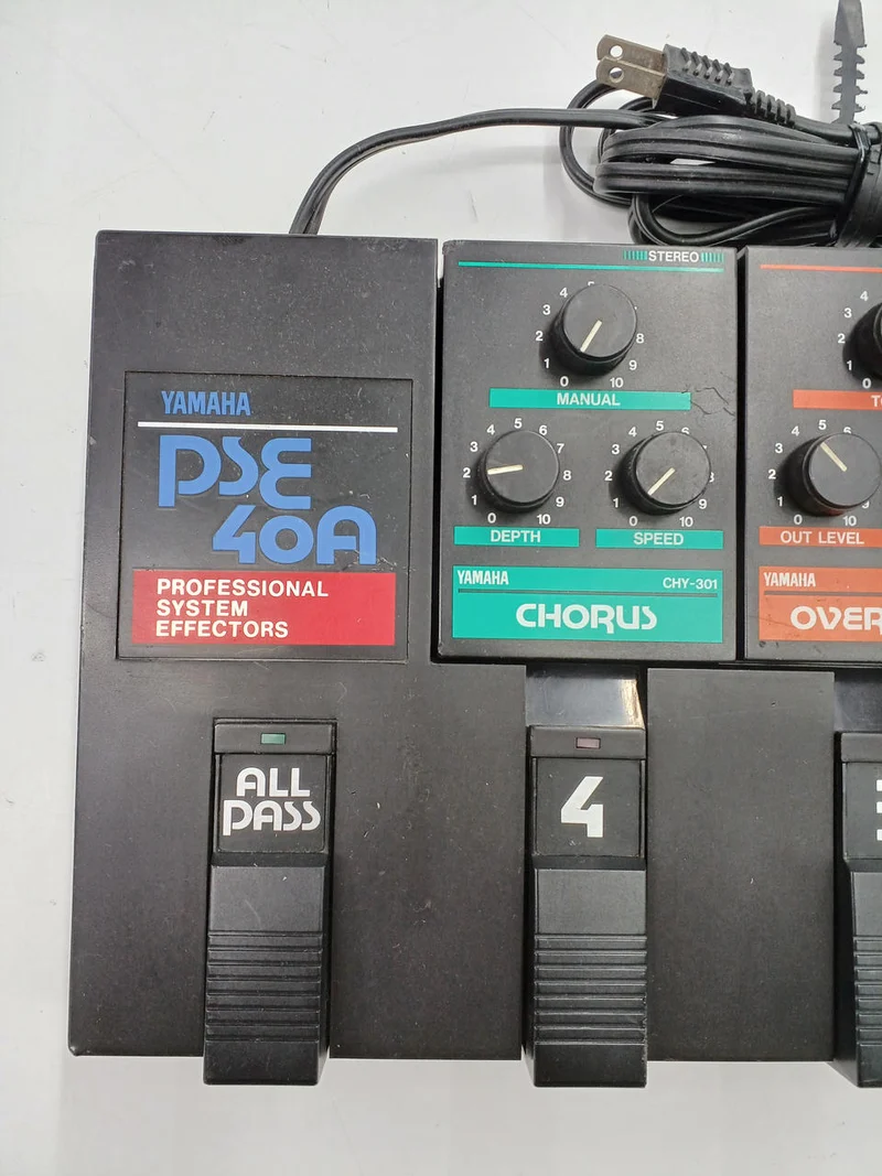 YAMAHA System-Effektpedal PSE-40A