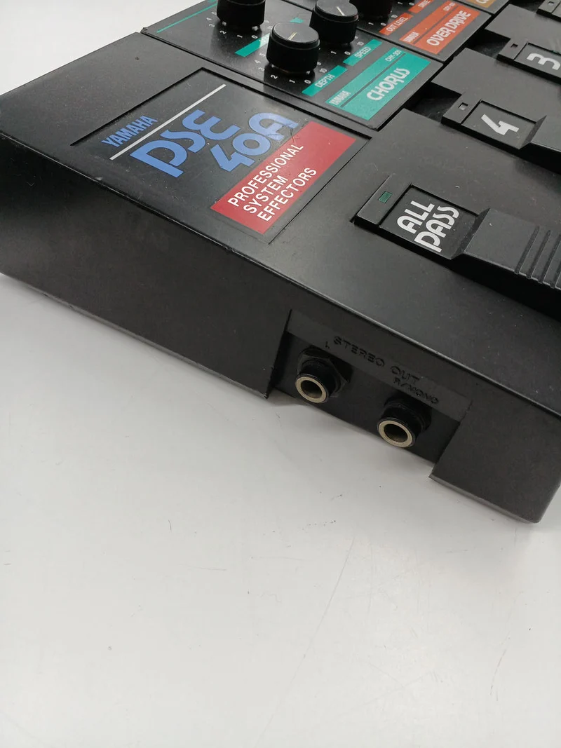 YAMAHA System-Effektpedal PSE-40A