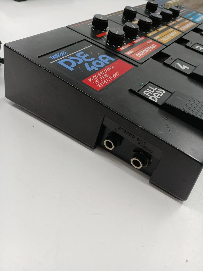 YAMAHA System-Effektpedal PSE-40A