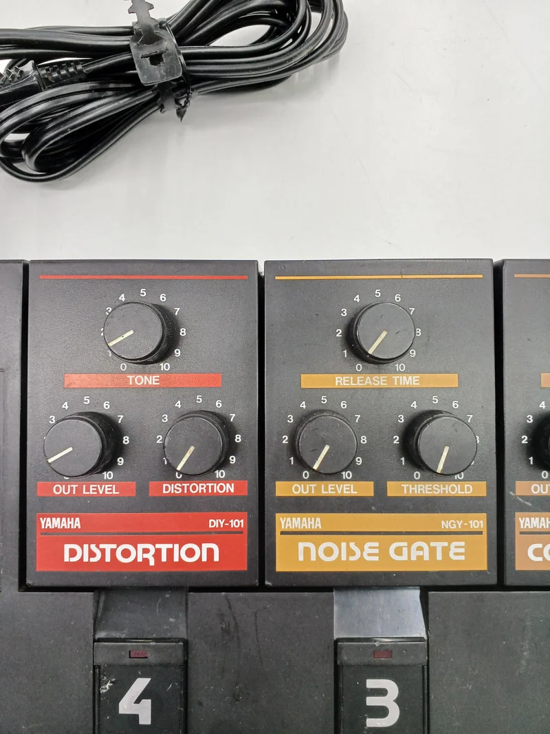 YAMAHA System-Effektpedal PSE-40A