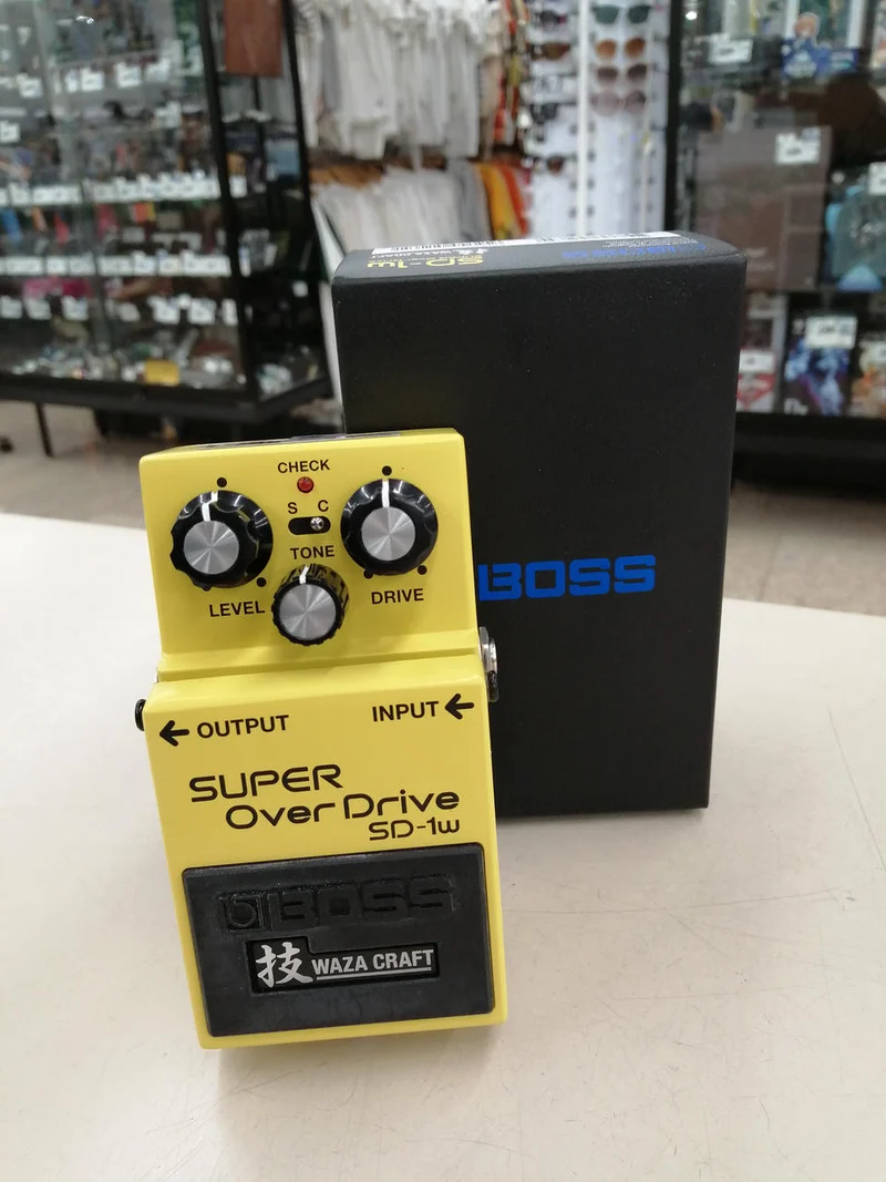 BOSS ☆Geöffnet und unbenutzt☆ SD-1W