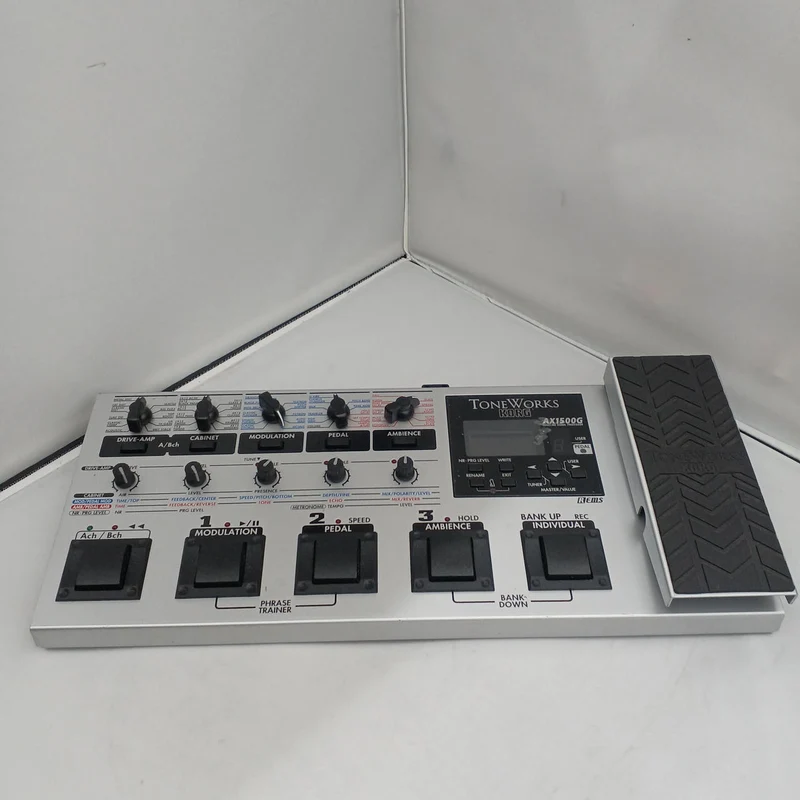 KORG Multi-Effektpedal für Gitarre AX1500G