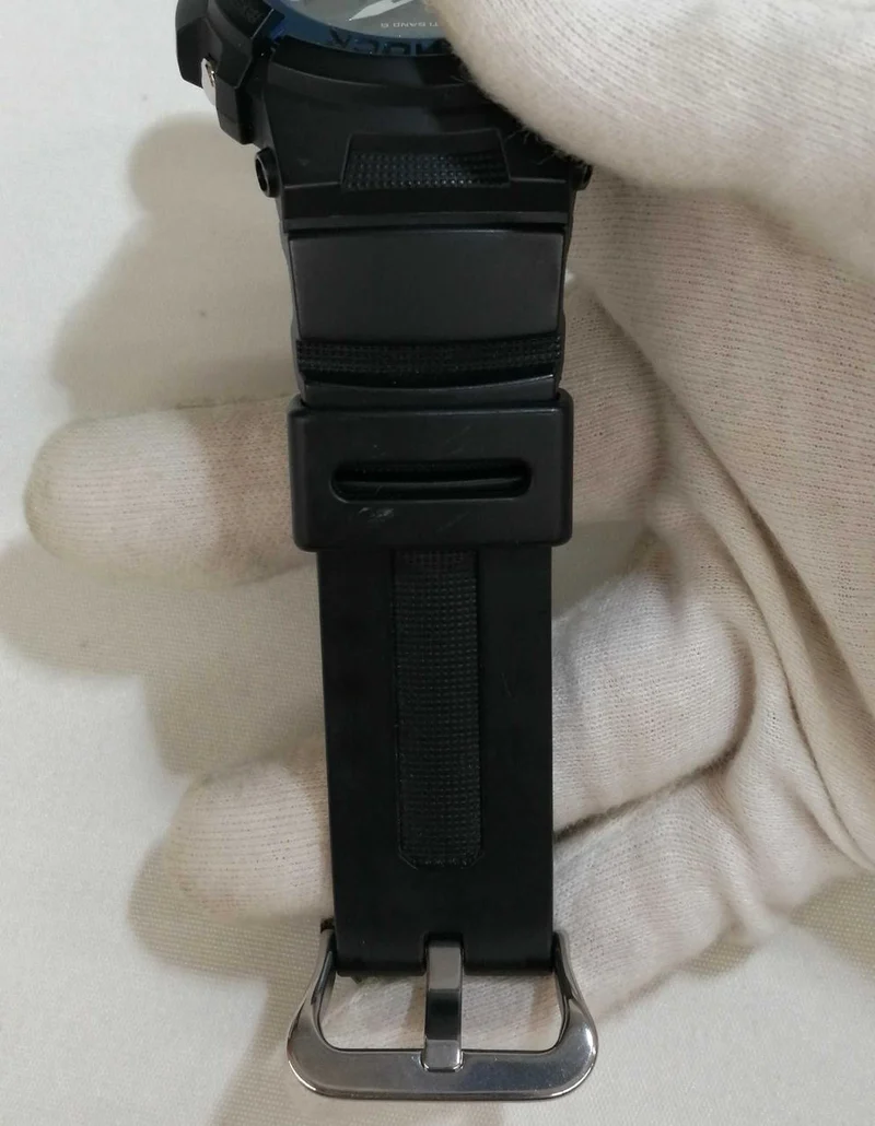 CASIO G-SHOCK AWG-M100A