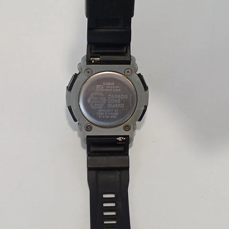 CASIO G-SHOCK GA-2200M