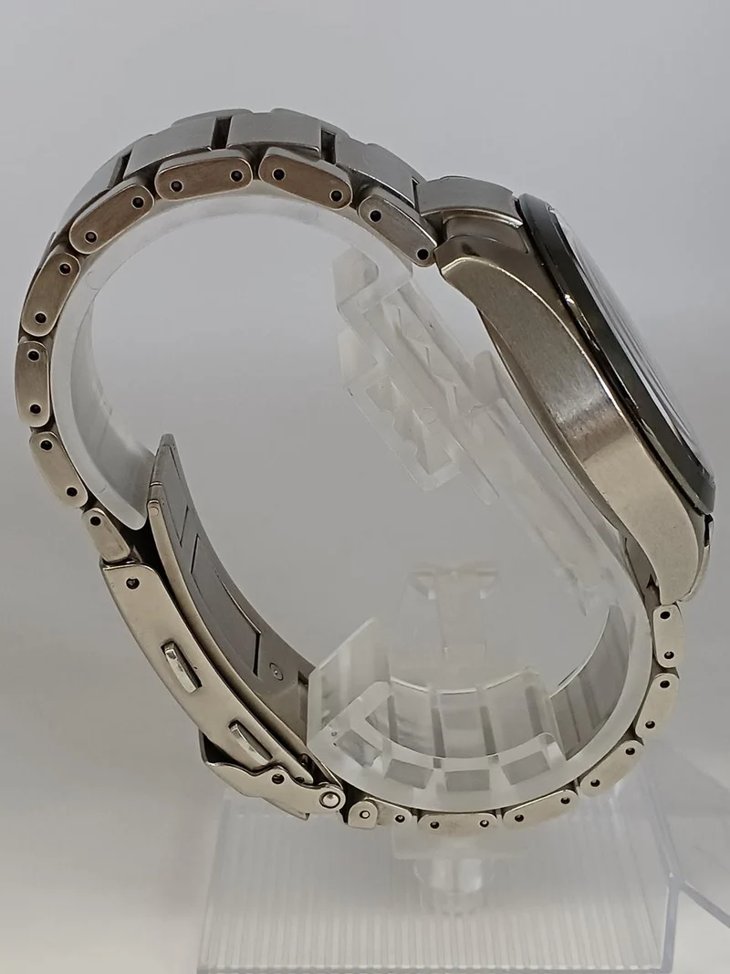 CITIZEN Analoges Solar-Funksignal H100-S074304