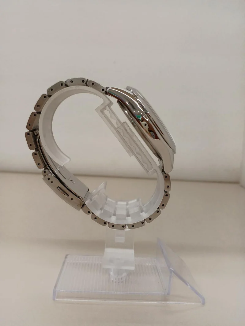 CITIZEN Solar-Armbanduhr B690-S117518