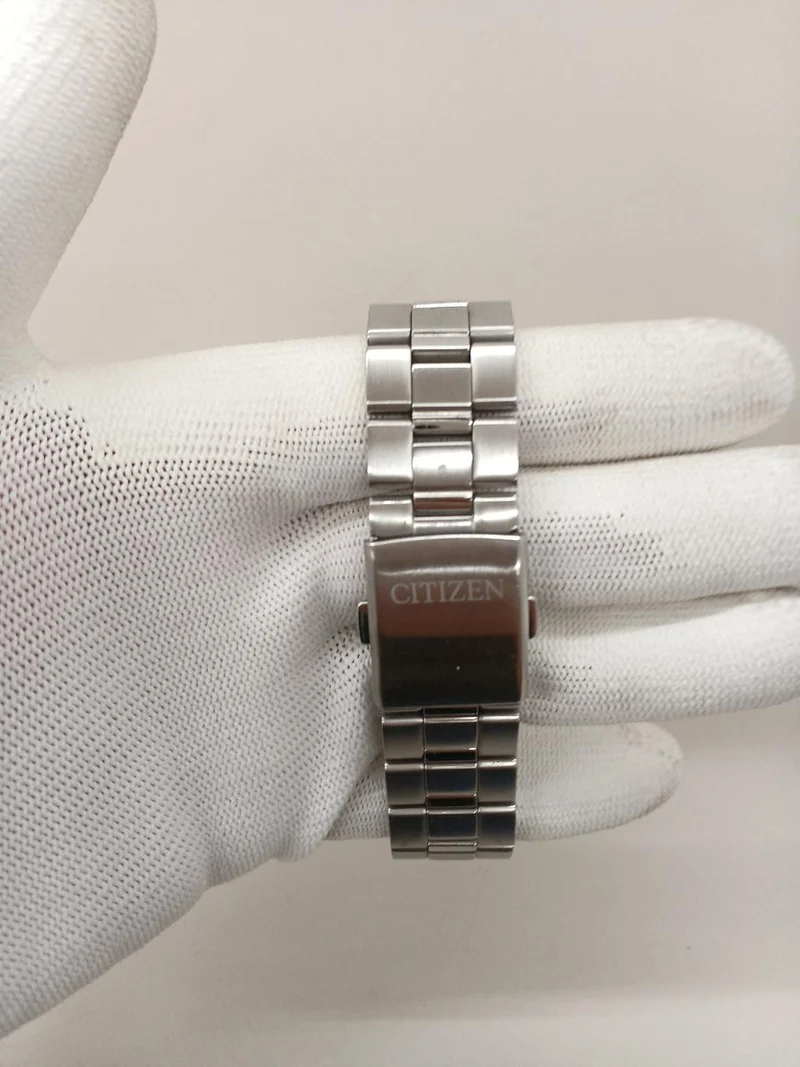 CITIZEN Solar-Armbanduhr B690-S117518
