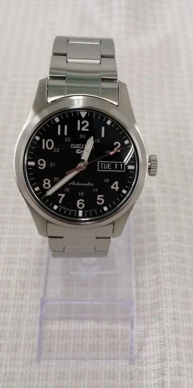 SEIKO SEIKO5 Sportfeld Sportstil SBSA113