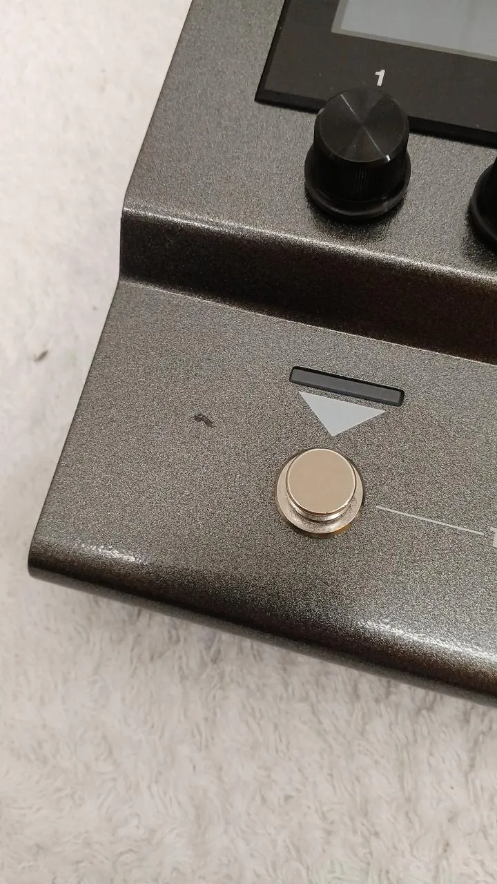 BOSS Effektpedale / Multieffekte GX-10/BT-DUAL