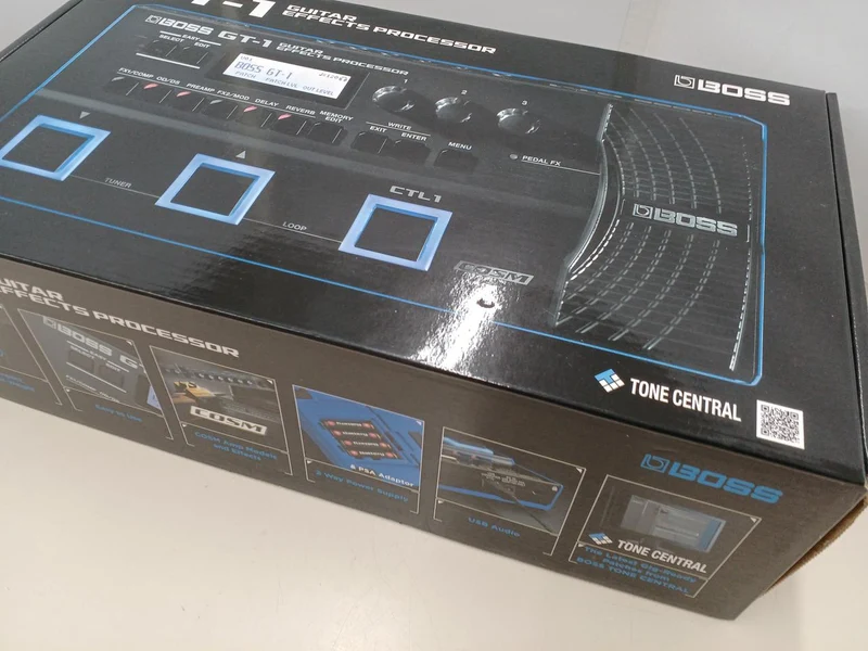 BOSS Multi-Effektgerät GT-1
