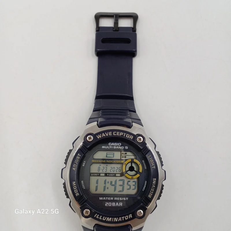 CASIO G-SHOCK WV-M200