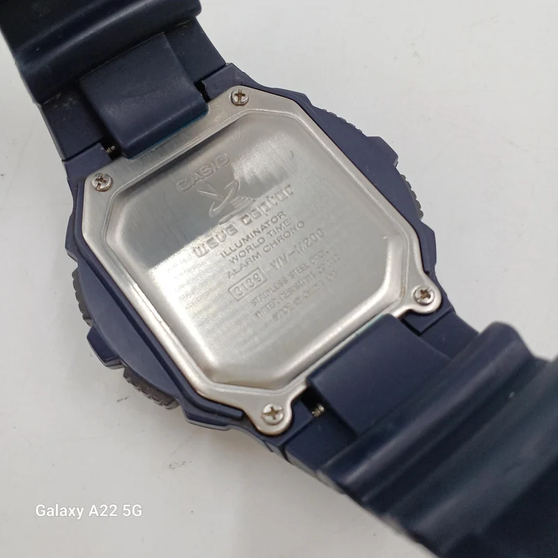 CASIO G-SHOCK WV-M200