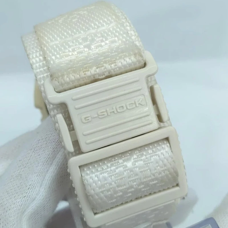 CASIO G-SHOCK DW-8800